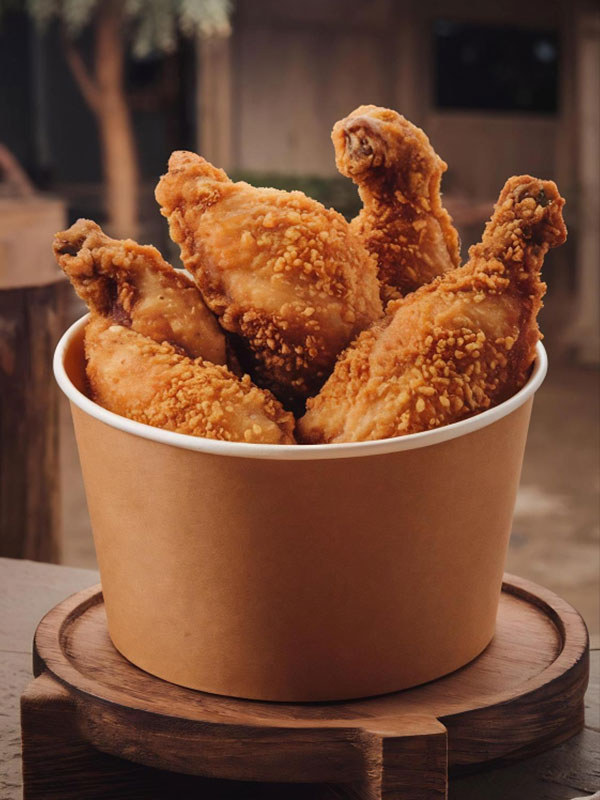 Pizza Hat & Grill image